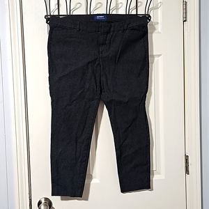 Pixie Mid-Rise Polka Dot Pant